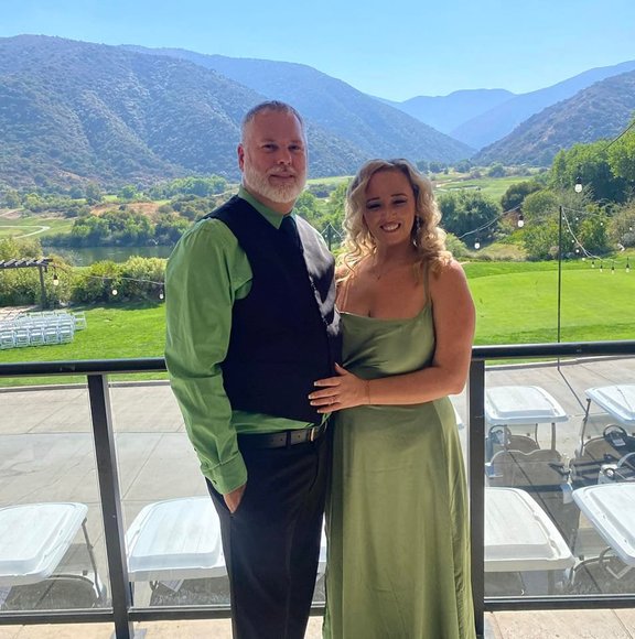 Meet your Posher, Hayley - Picture 1 of 1